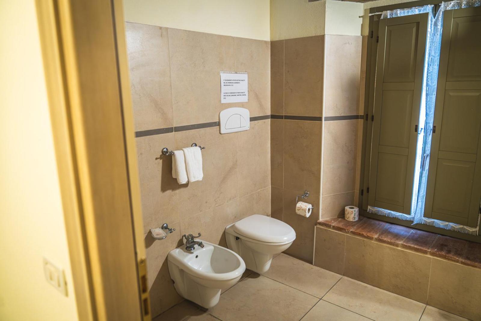 Hotel La Tavola Rotonda Cortemaggiore Номер фото