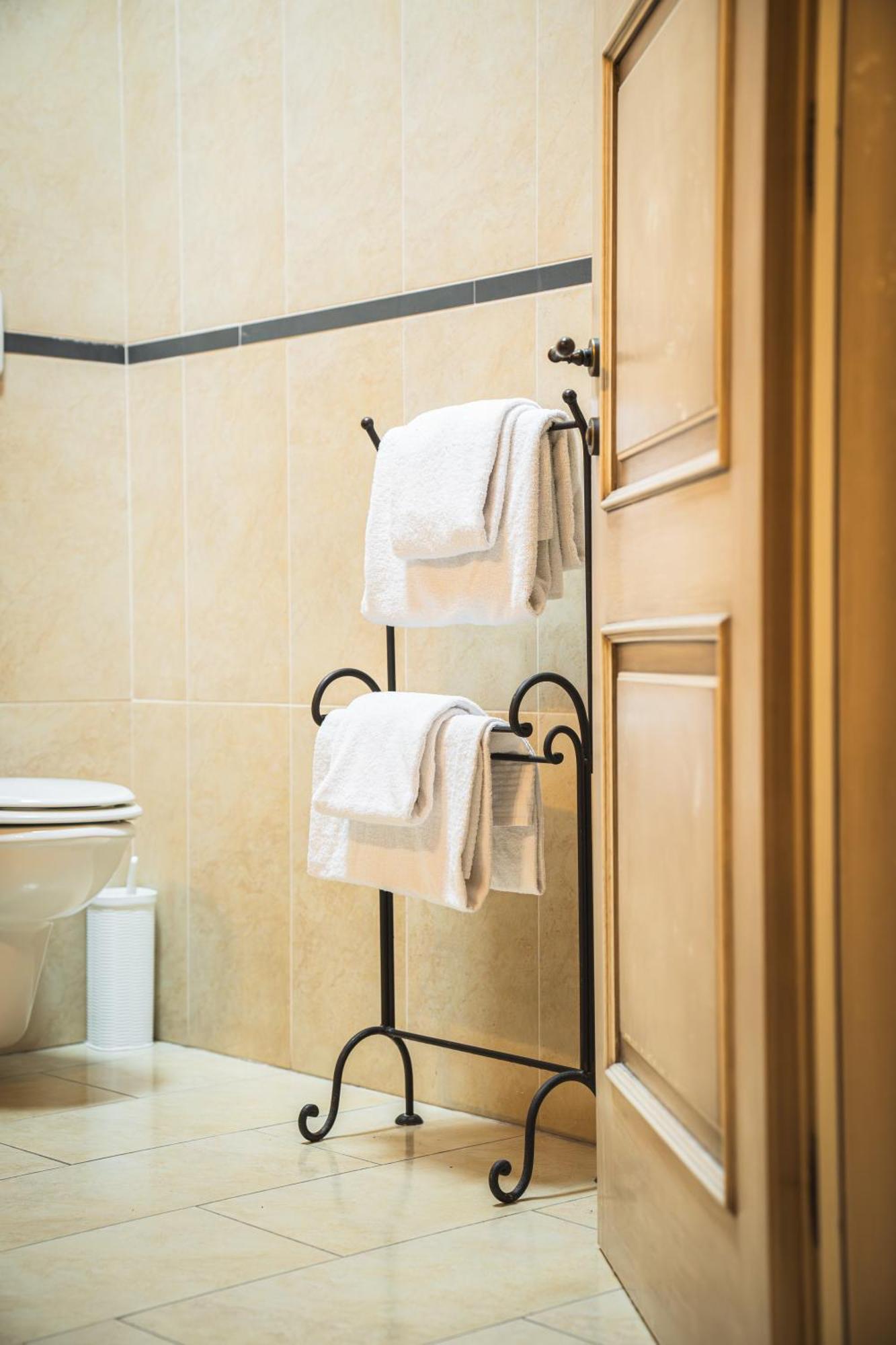 Hotel La Tavola Rotonda Cortemaggiore Номер фото
